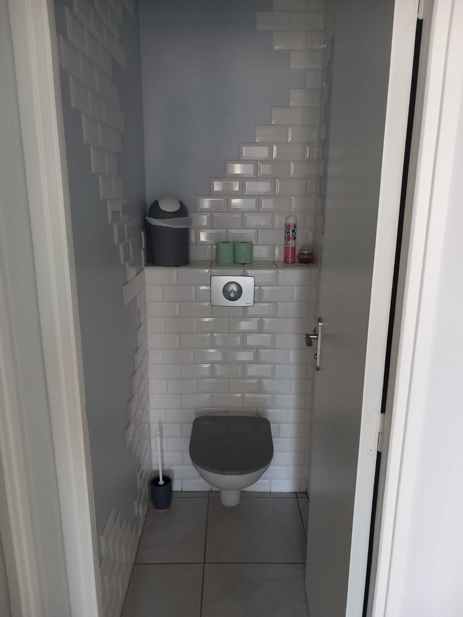 Appartement 1Er Etage, 66 M² La Seyne-sur-Mer Luaran gambar