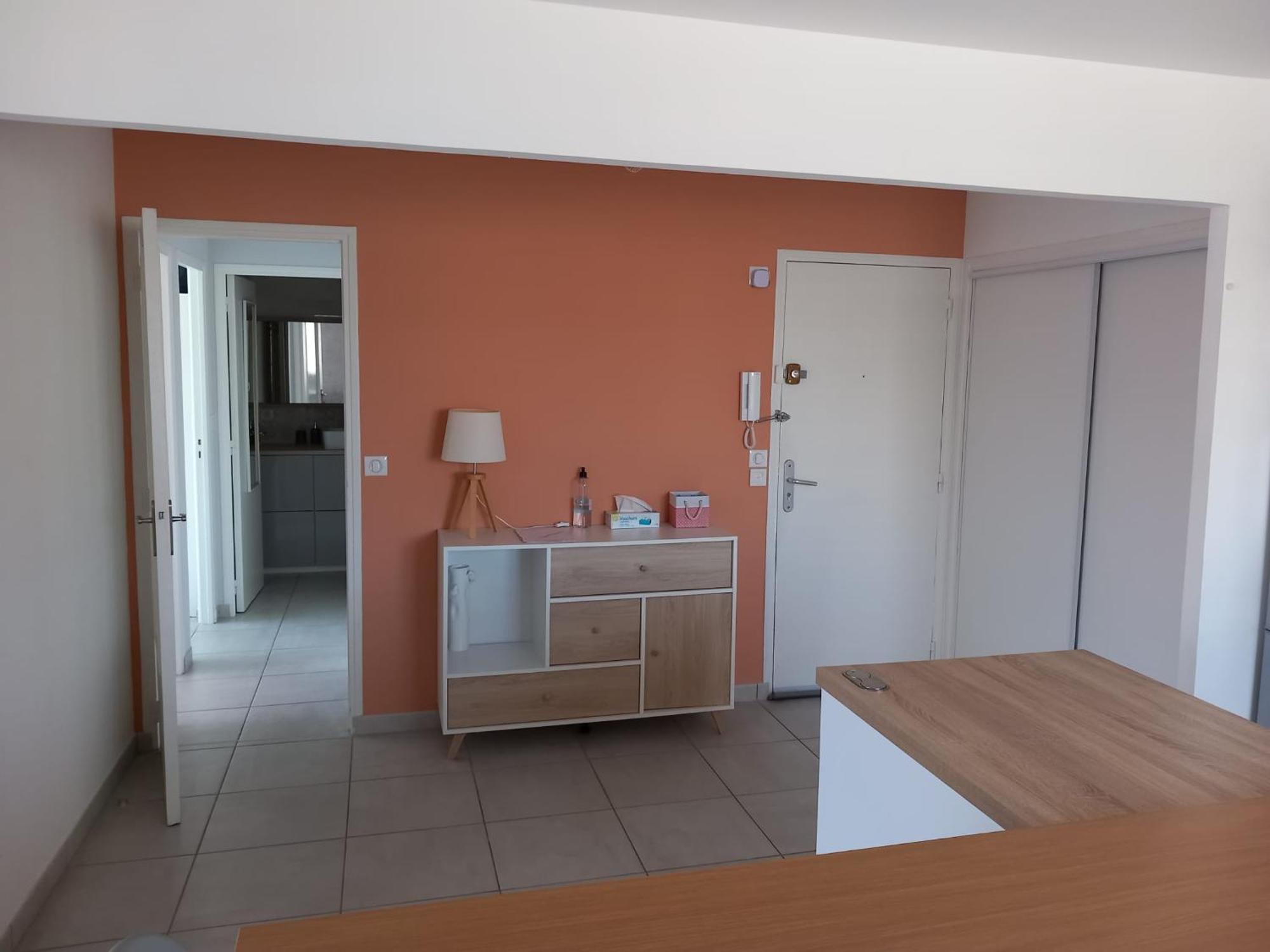 Appartement 1Er Etage, 66 M² La Seyne-sur-Mer Luaran gambar
