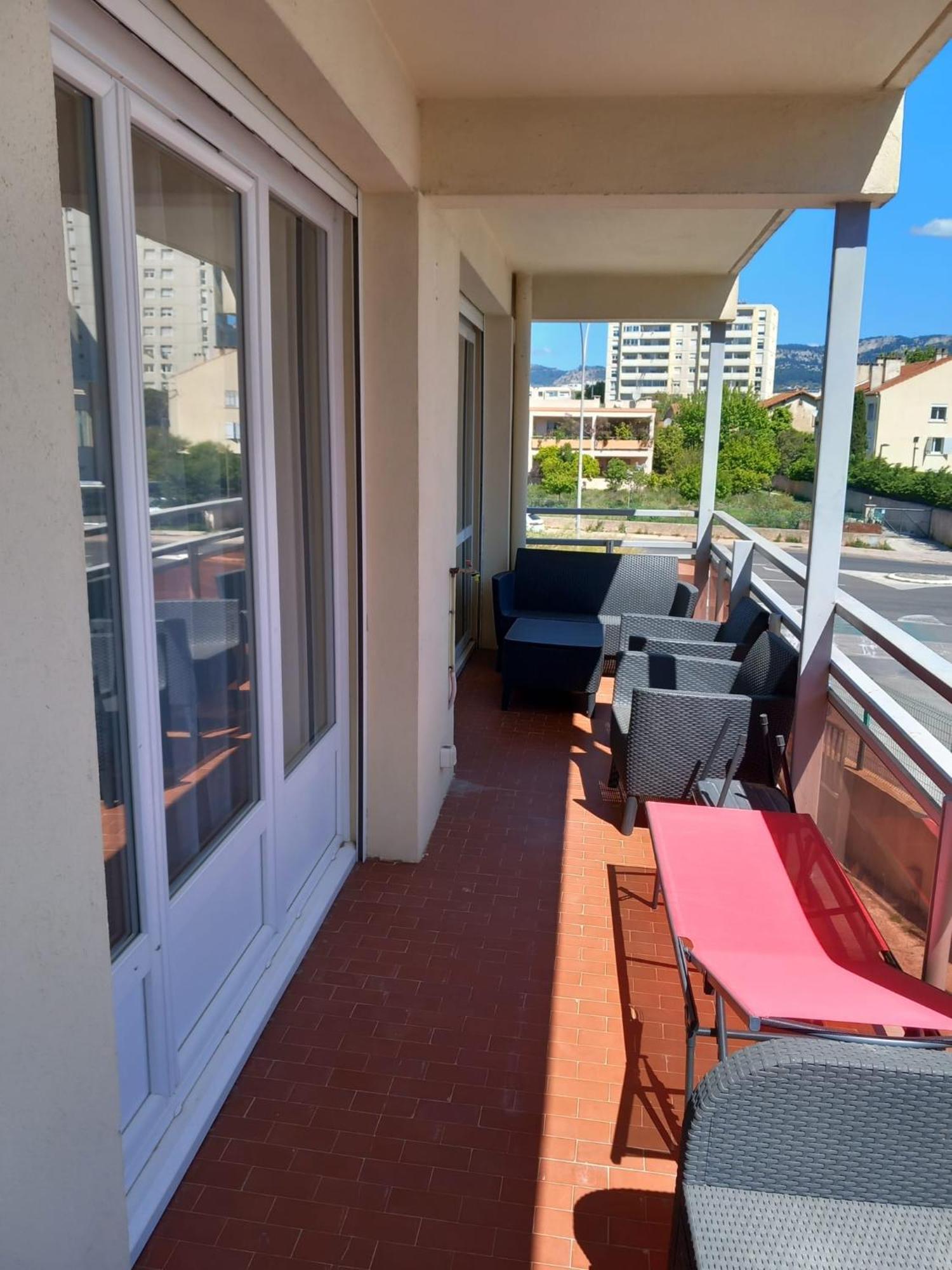 Appartement 1Er Etage, 66 M² La Seyne-sur-Mer Luaran gambar
